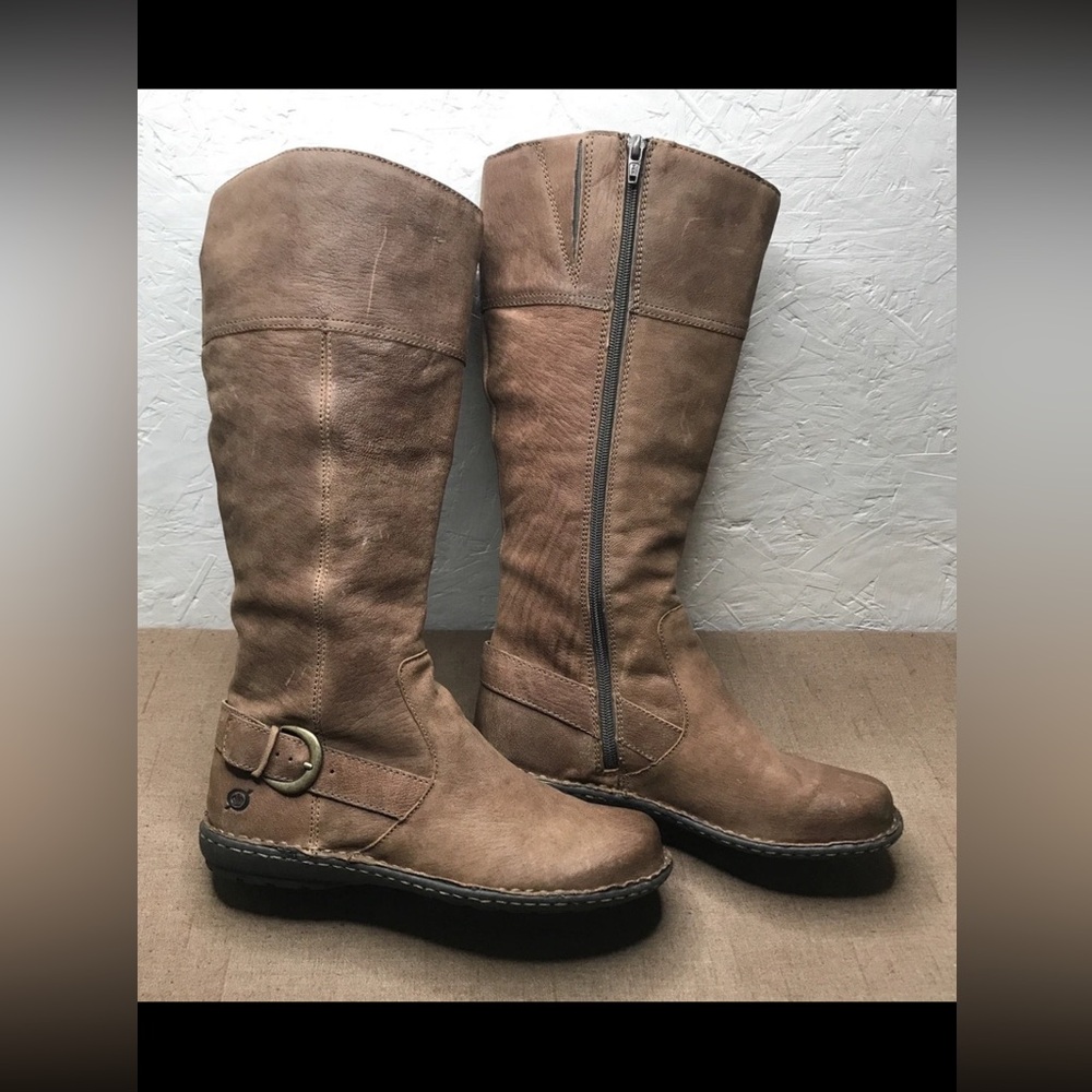 Born Women's Riding Boots Brown Leather Side Zip Knee High Size 7.5M